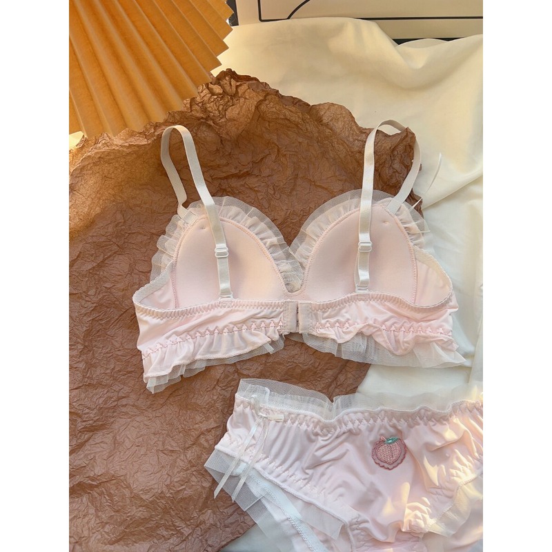 Sweet Triangle Bralette Set No – обзор и цена Sleep Bra Bralette